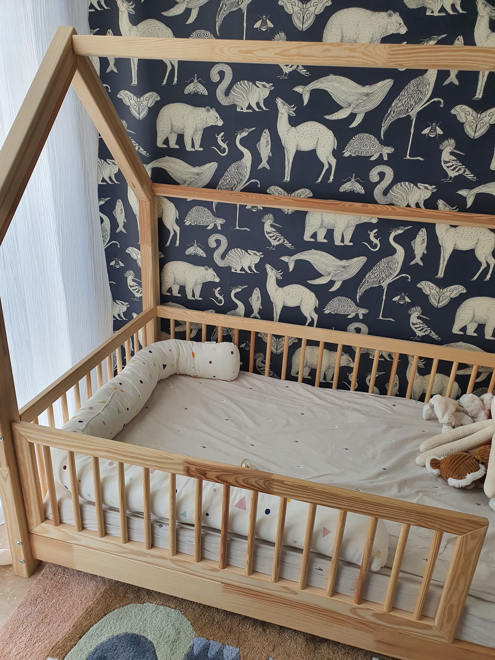 Chambre Montessori pour le nouveau-né